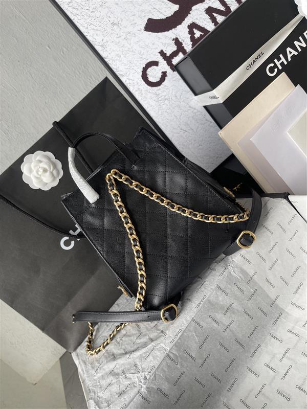 2026127213729566 700